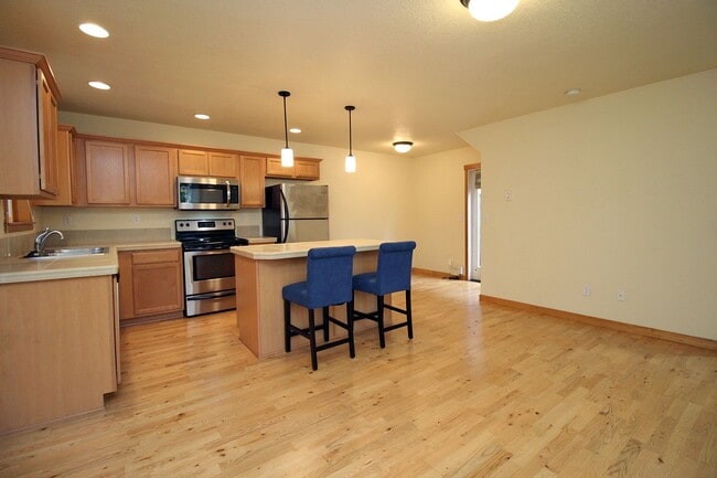 Photo - 5612 SE 22nd Ave
