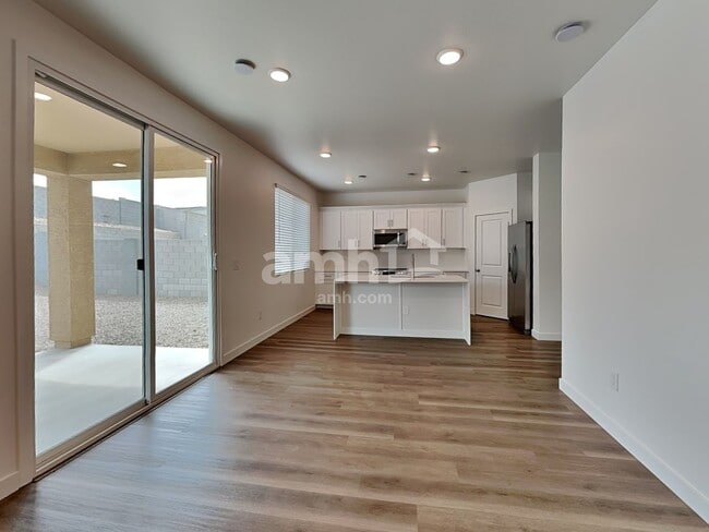 Photo - 12535 W Flynn Ln