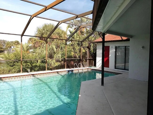 Photo - 2837 Blossom Lake Dr