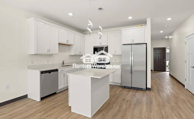 Photo - 3680 9th St NW