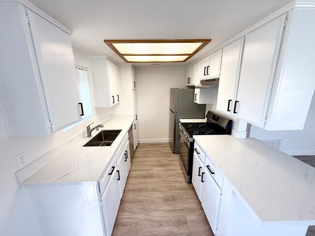 Photo - 2 bedroom 2 bath! Huge MOVE IN SPECIAL! Unit #4