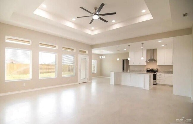 Photo - 20 Barbwire Ln