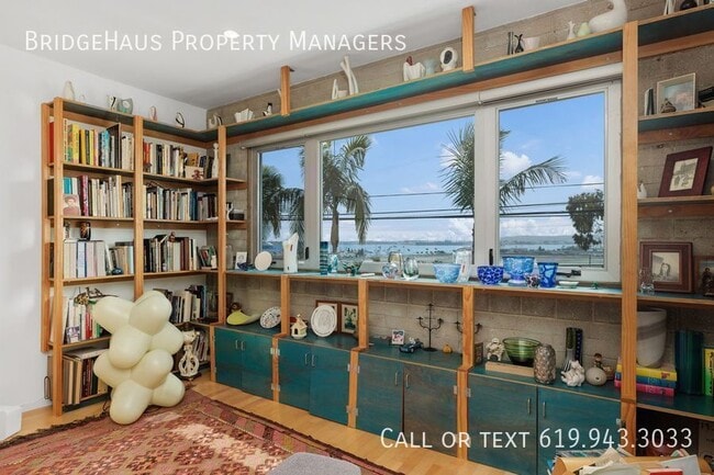 Photo - 3033 India St