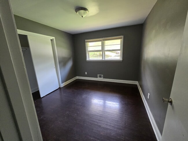 Building Photo - 2362 Sandtown Rd SW Rental