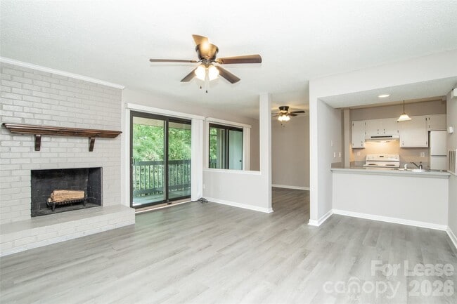 Photo - 11064 Harrowfield Rd