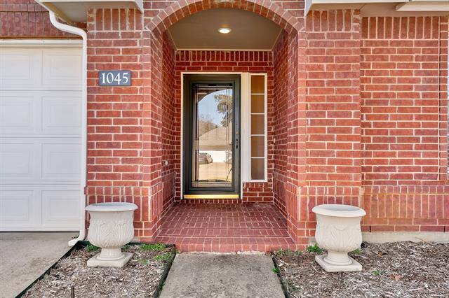 Photo - 1045 Sweet Grass Trail