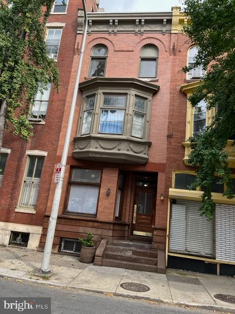 Photo - 423 S 15th St Apartamento Unidad 3 FRONT