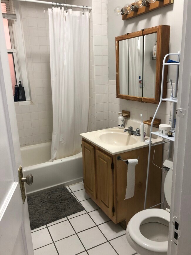 Photo - 463 Park Dr Unit 9