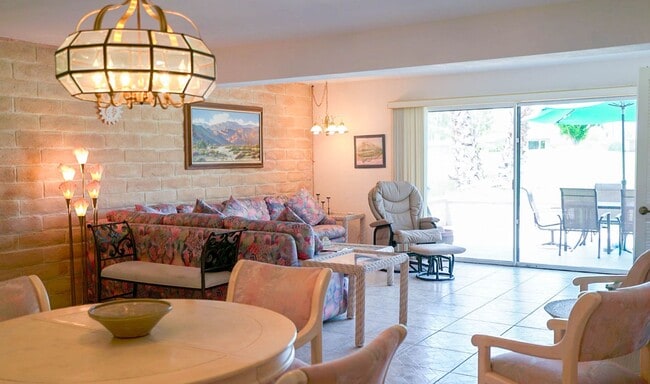 Photo - Lakeside Golf Course Retreat in Cathedral ...