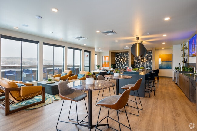 Lounge - GW Apartments