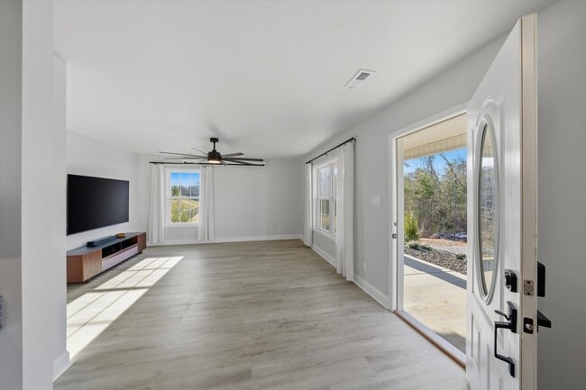 Photo - 1912 Laurel Ln Unit 1912