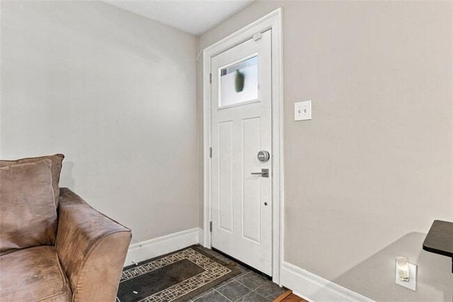 1314 Sarah St