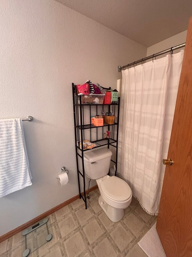 Photo - 3 BED | 2.5 BATH | SINGLE GARAGE | RAPID VALLEY
