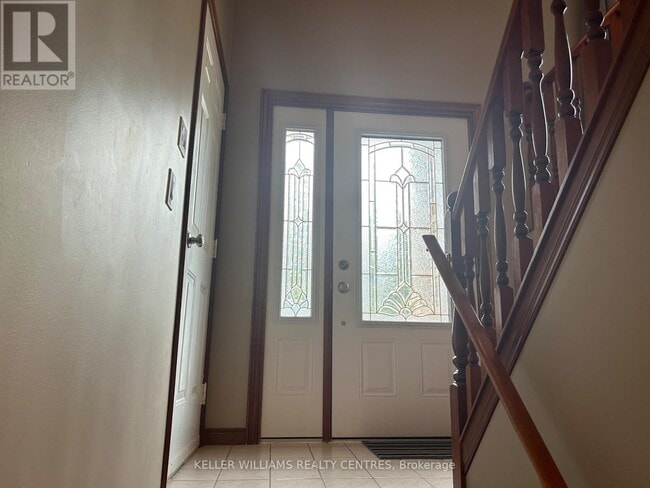 Photo - 306 McKellar St