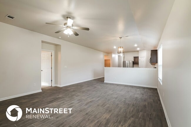 Photo - 328 Hidden Ct