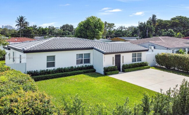 Photo - 18361 NE 20th Pl