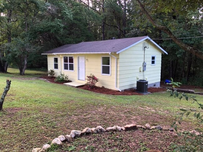 Building Photo - 2670 W Central Rd