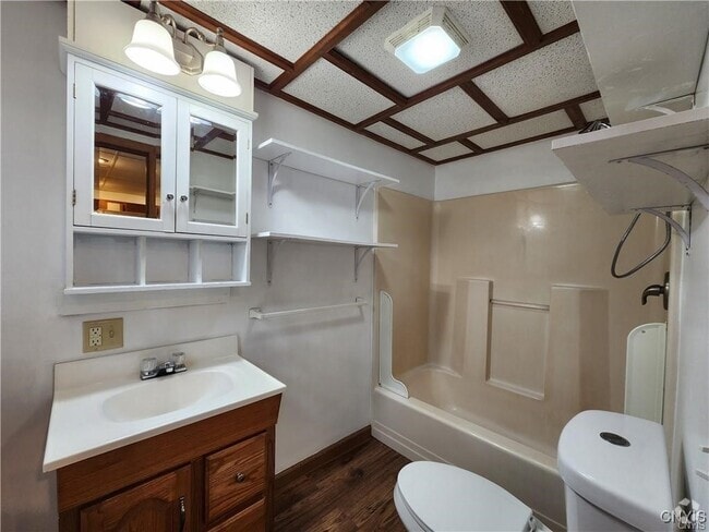 Building Photo - 416 Moffett St Rental