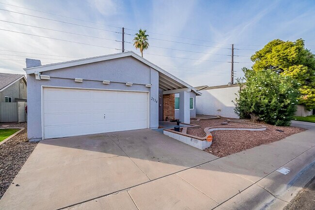 Photo - 2534 N 87th Way