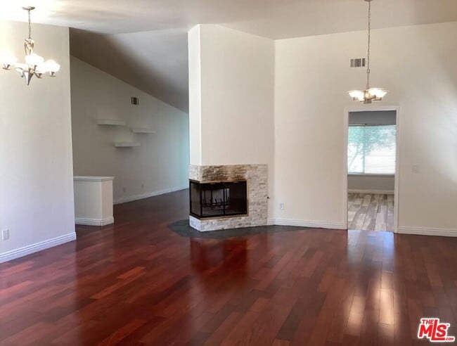 Photo - 2657 Sandstone Ct