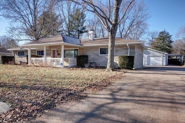 Photo - 26 Lake Knolls Dr