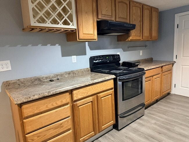 Photo - 10 Lawrence Rd Unidad 00