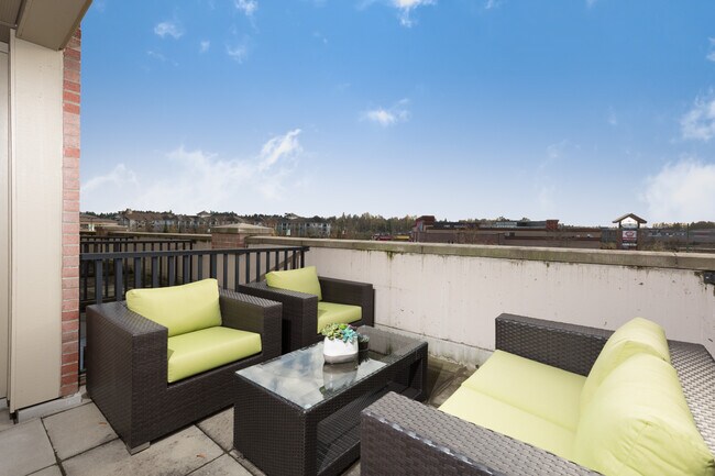 Photo - Village at Thunderbird Centre