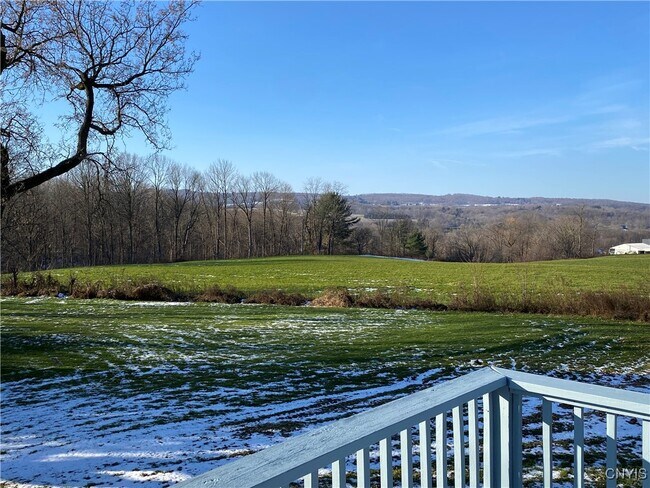 Photo - 3299 Mohawk St