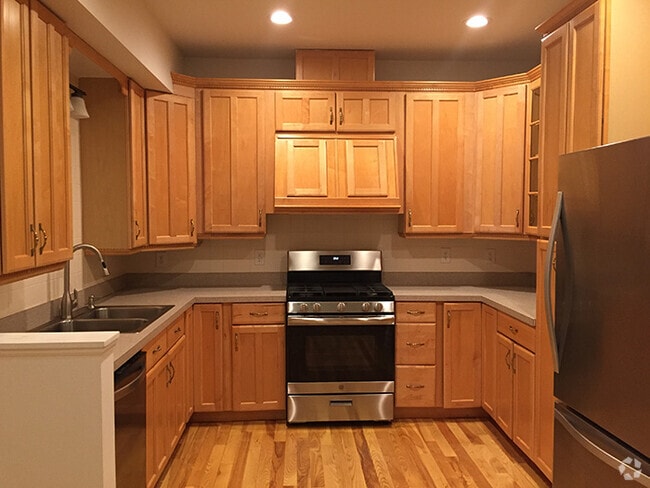 Building Photo - 115 W Maumee St Unit 2 Rental
