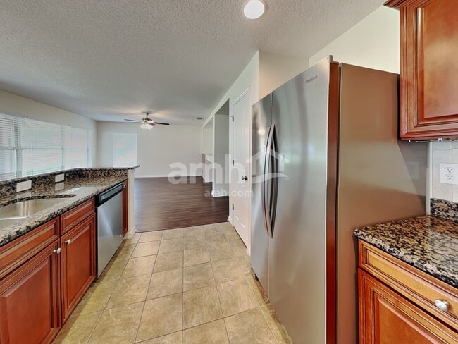 Photo - 4476 Barbados Loop