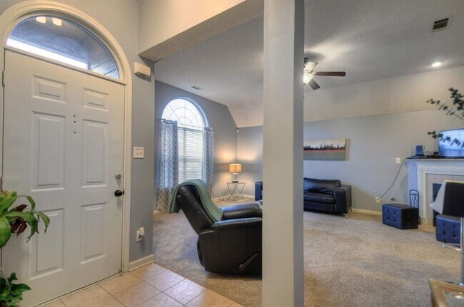 Photo - 1496 Beringer Dr