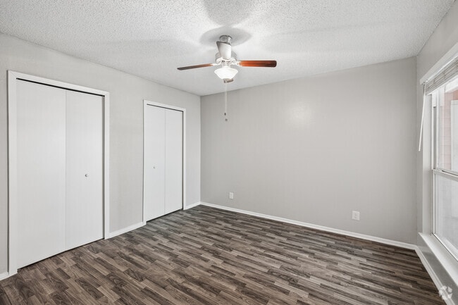 2BR, 2BA - 840SF - Second Bedroom