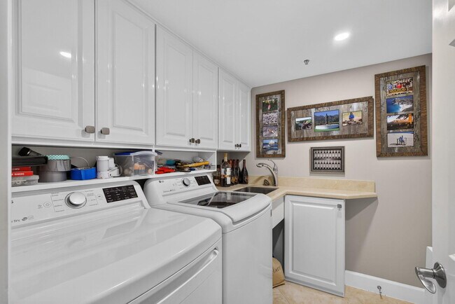 Photo - 5280 N Ocean Dr Unit 3a