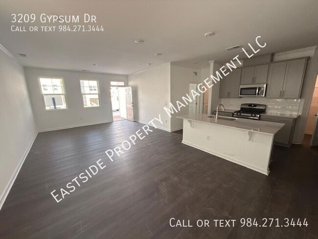 Photo - 3209 Gypsum Dr