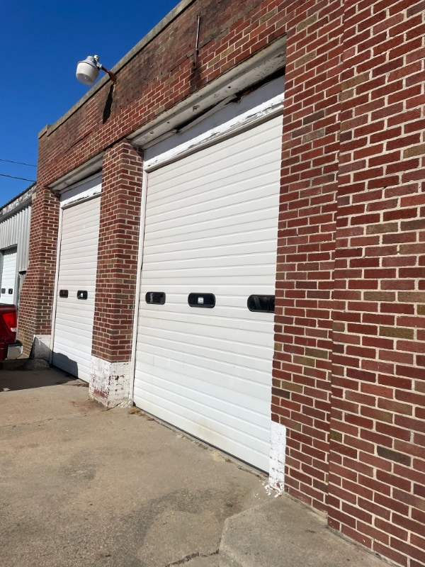 Photo - 100 W Green St