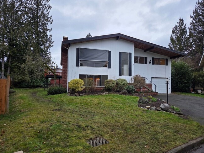 Photo - 2136 N 187th St