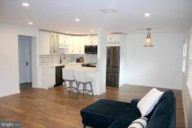 Photo - 1311 Yardley Commons