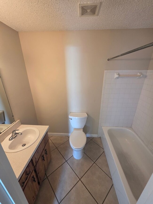 5111 SE 29th St Unit Whispering Sands A