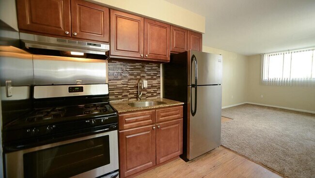 Minnehaha Apartments | 3608
