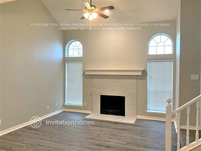 Photo - 406 Faircrest Dr