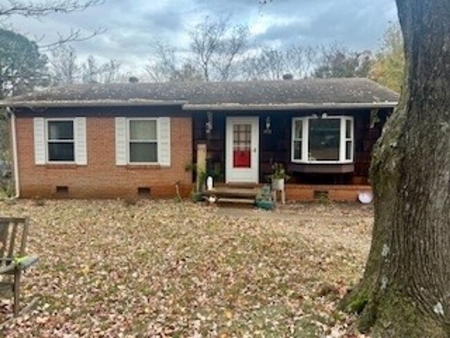 Wonderful 3-bedroom home! - Wonderful 3-bedroom home!