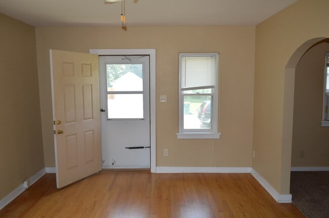 Photo - 610 N Bluff Ave