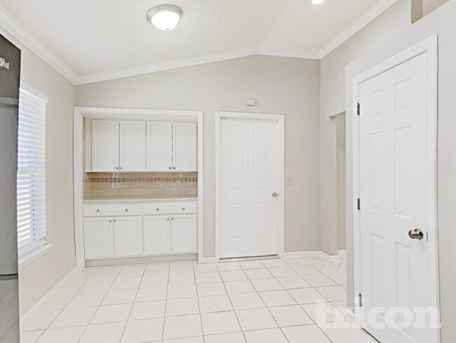 Photo - 7839 Spring Branch Dr S