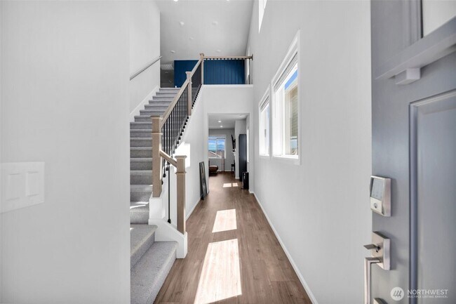 Photo - 932 119th Ave SE Casa