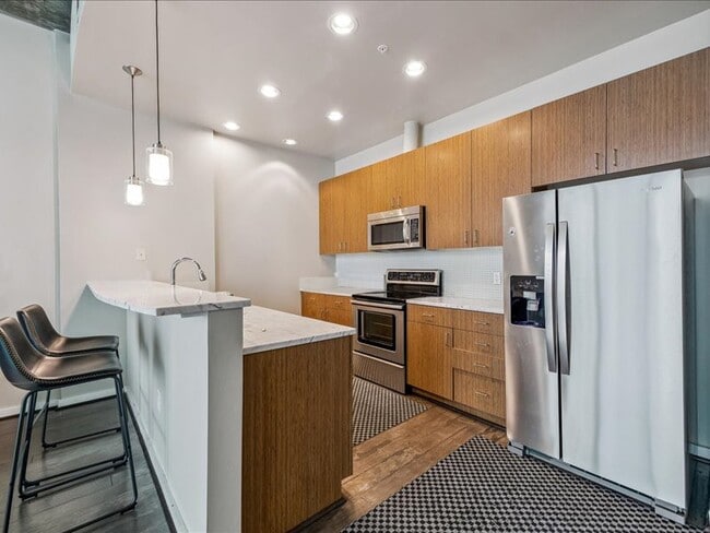 Photo - 5925 Almeda Rd Unit 12704