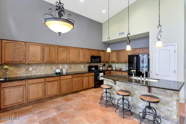 Photo - 2244 W Spur Dr