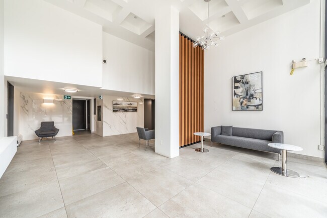 Photo - Sierra Estate