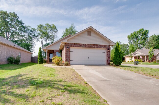 Photo - 150 Shrewsberry Dr