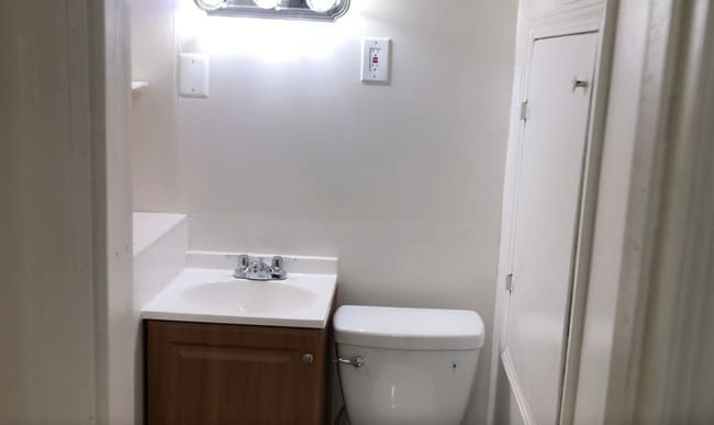 1 Bedroom Cottage in Country Setting - 1 Bedroom Cottage in Country Setting