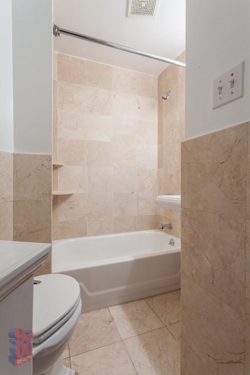 Photo - 410 E 13th St Unit 5D